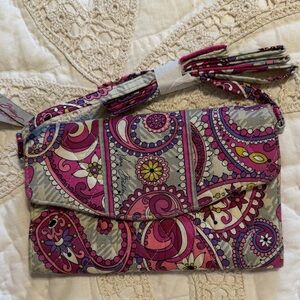 Vera Bradley CrossBody Wallet in Paisley meets Plaid NWOT